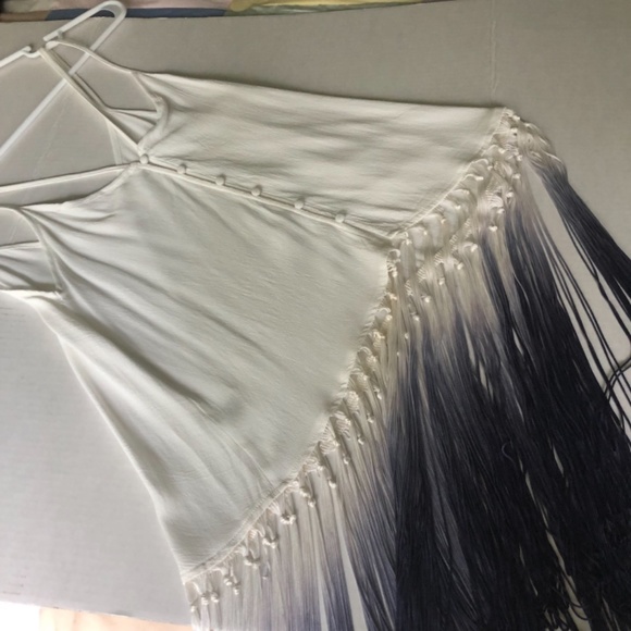 NWOT Sugar Lips Long Ombre Fringed top - Picture 13 of 17